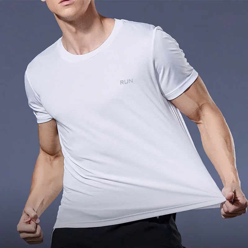 Summer Men Ice Silk t Shirt Short Sleeve t-Shirt Breathable Casual Tops Shirts Quick Dry Running Gym t-Shirts For Men Clothing