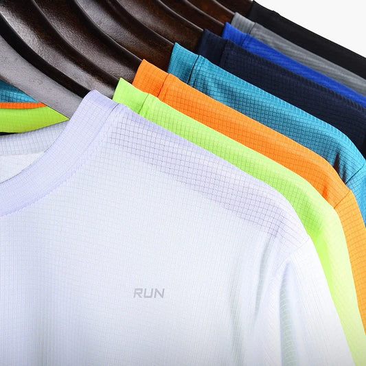 Summer Men Ice Silk t Shirt Short Sleeve t-Shirt Breathable Casual Tops Shirts Quick Dry Running Gym t-Shirts For Men Clothing