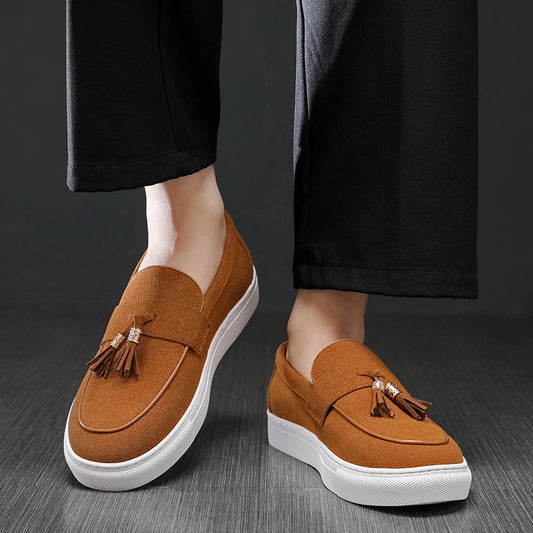 Luxury Dress Shoes for Men Comfy Brand Gentleman Tasseled Loafers Outdoor Shoes Leisure Walk Male Moccasins Suede Leather Man
