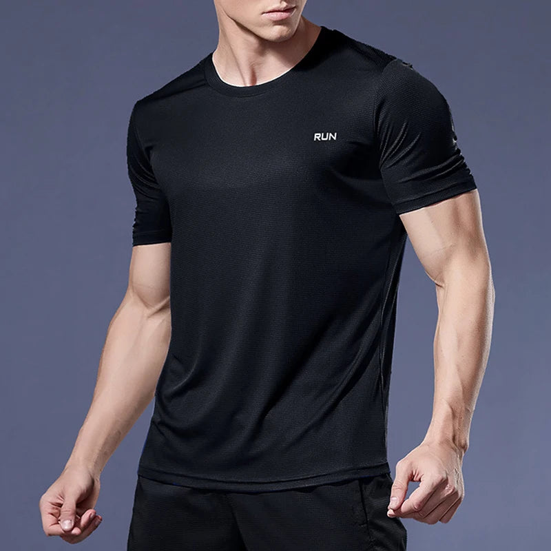 Summer Men Ice Silk t Shirt Short Sleeve t-Shirt Breathable Casual Tops Shirts Quick Dry Running Gym t-Shirts For Men Clothing