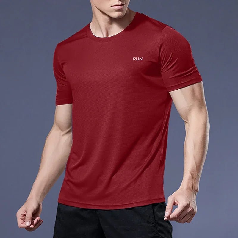 Summer Men Ice Silk t Shirt Short Sleeve t-Shirt Breathable Casual Tops Shirts Quick Dry Running Gym t-Shirts For Men Clothing