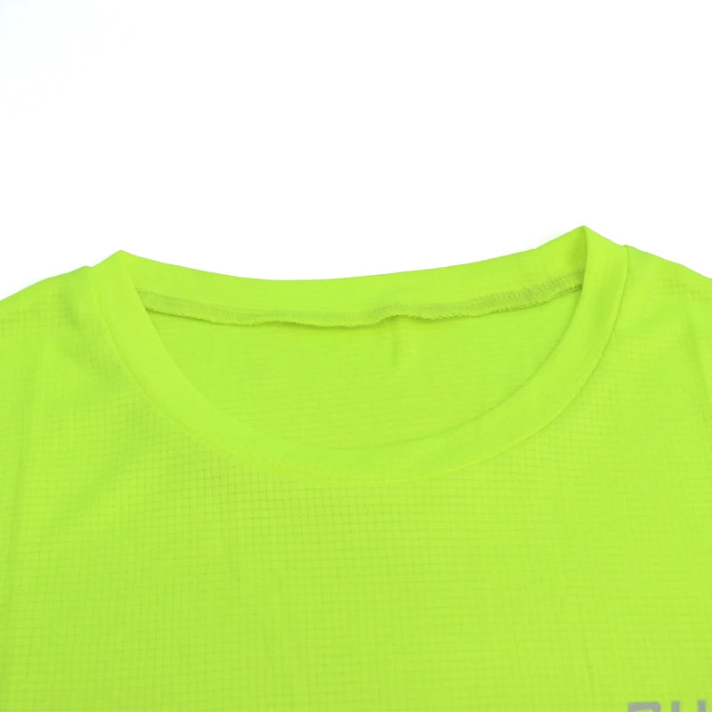 Summer Men Ice Silk t Shirt Short Sleeve t-Shirt Breathable Casual Tops Shirts Quick Dry Running Gym t-Shirts For Men Clothing